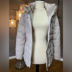 Chic cream Puffer Jacket with Fur Hood